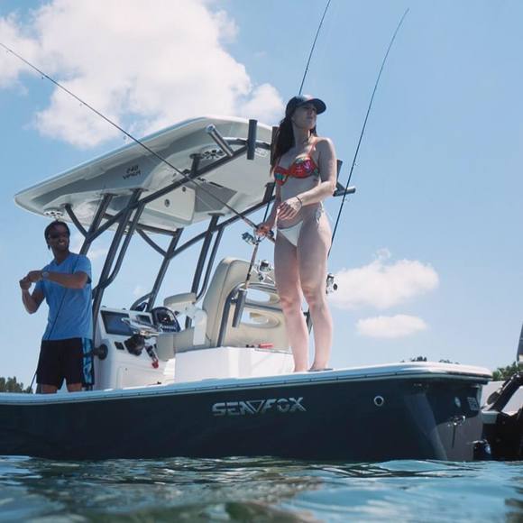 Meet your Posher, Briana - Picture 2 of 2